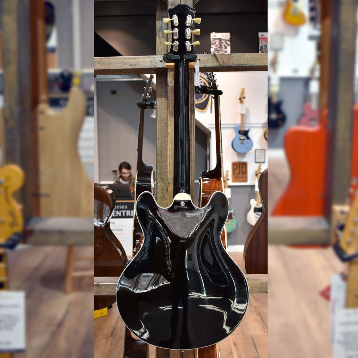 Eastman T484-BK Gloss Black Electric Guitar w/Hard Case