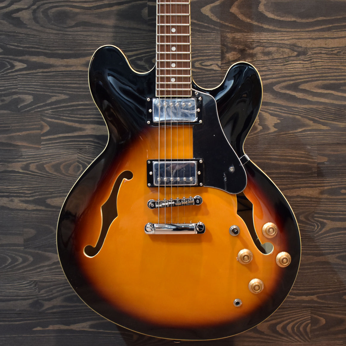 Vintage VSA500SB Sunburst Electric Guitar