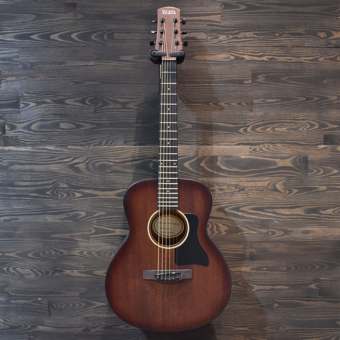 Adam Black O-2E Sapele Travel Electro-Acoustic Guitar Vintage Sunburst w/ Gig Bag