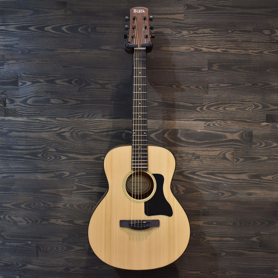 Adam Black O-3 Spruce Travel Acoustic Guitar w/ Gig Bag