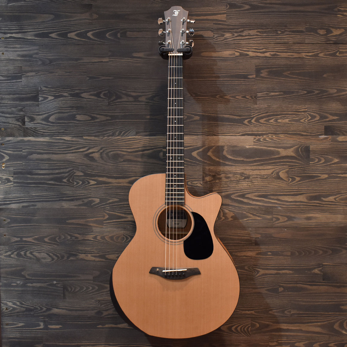 Furch Guitars Blue Deluxe GC-CM Electro-Acoustic Guitar CNR Active System W/Gig Bag