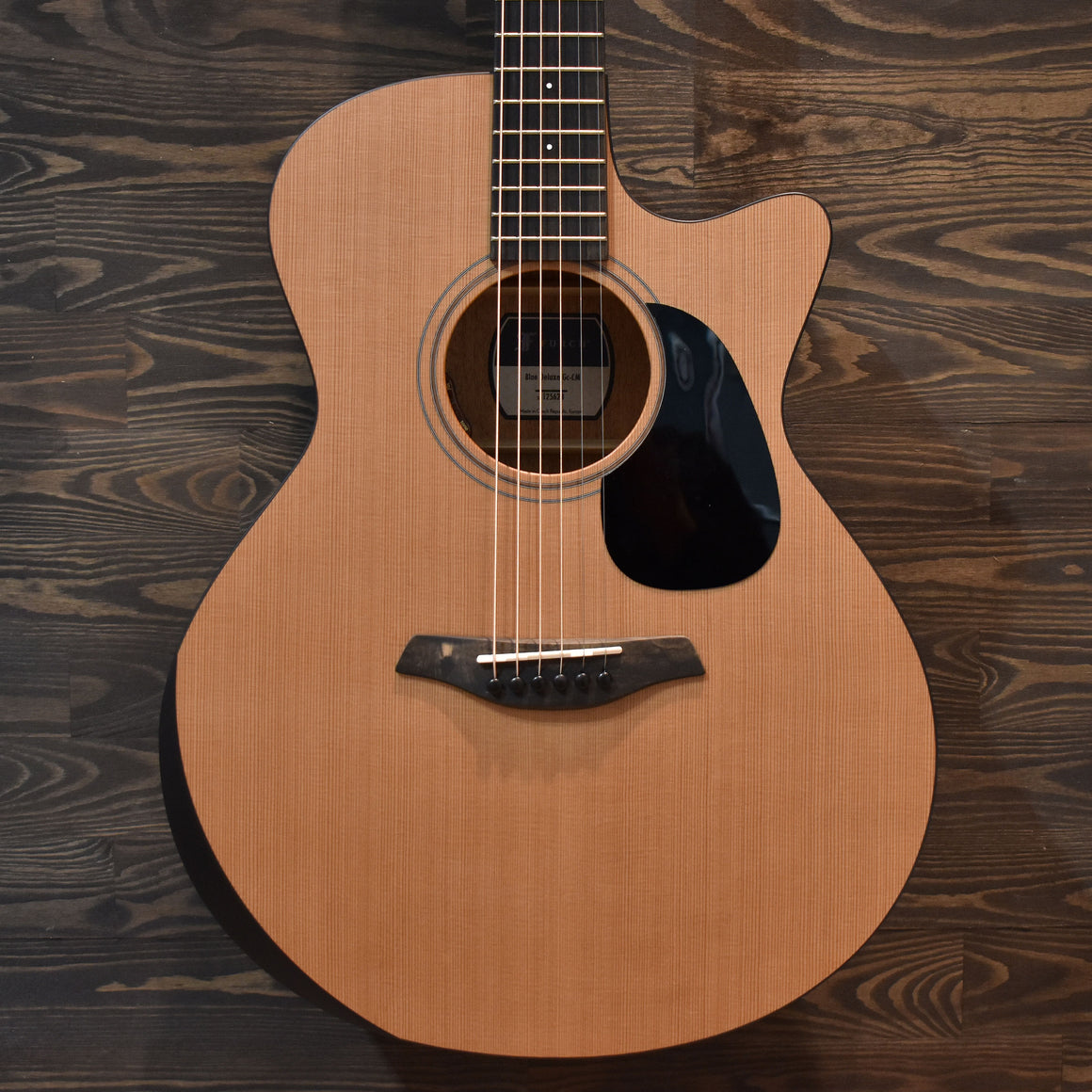 Furch Guitars Blue Deluxe GC-CM Electro-Acoustic Guitar CNR Active System W/Gig Bag