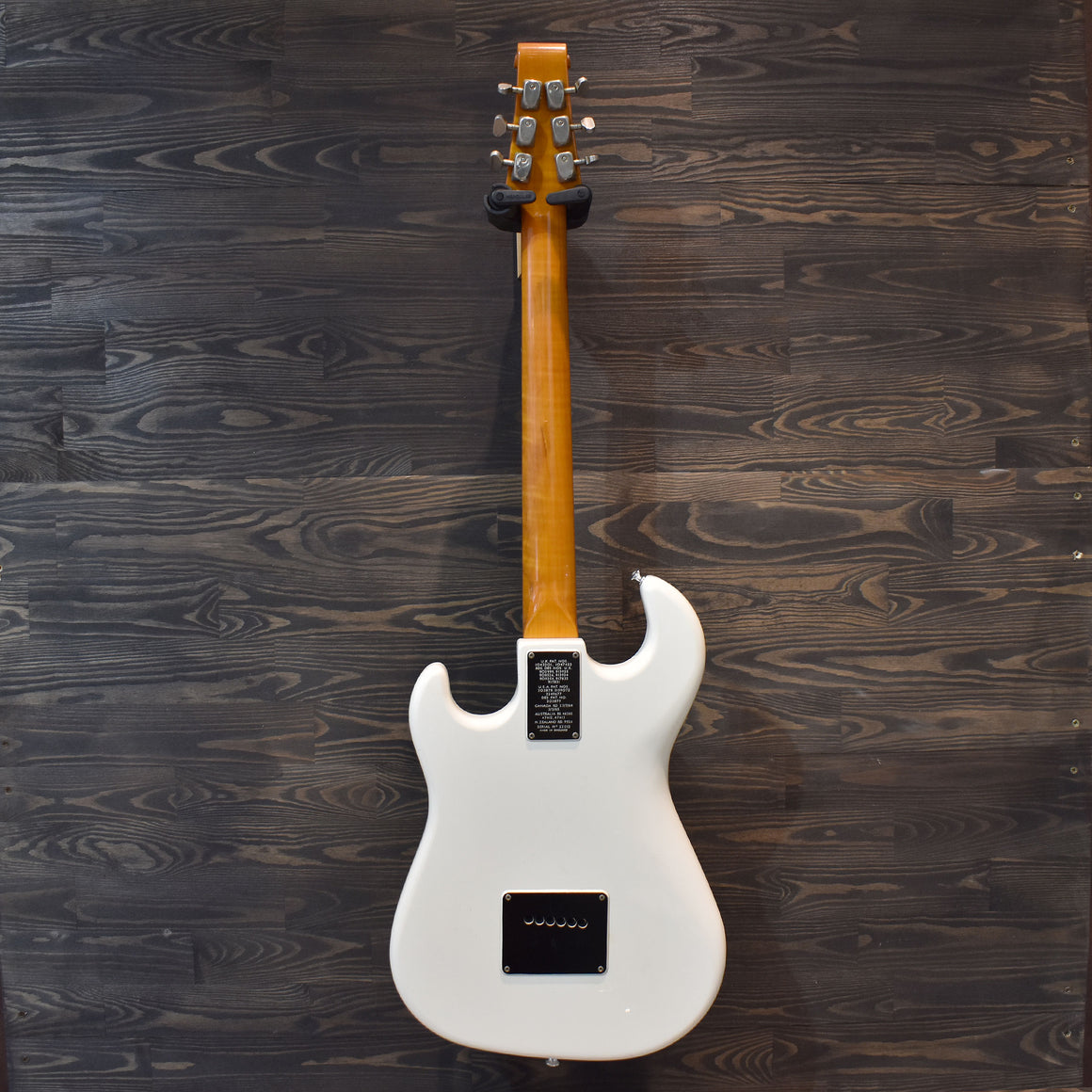 1967 Burns Hank Marvin White Electric Guitar w/Hard Case