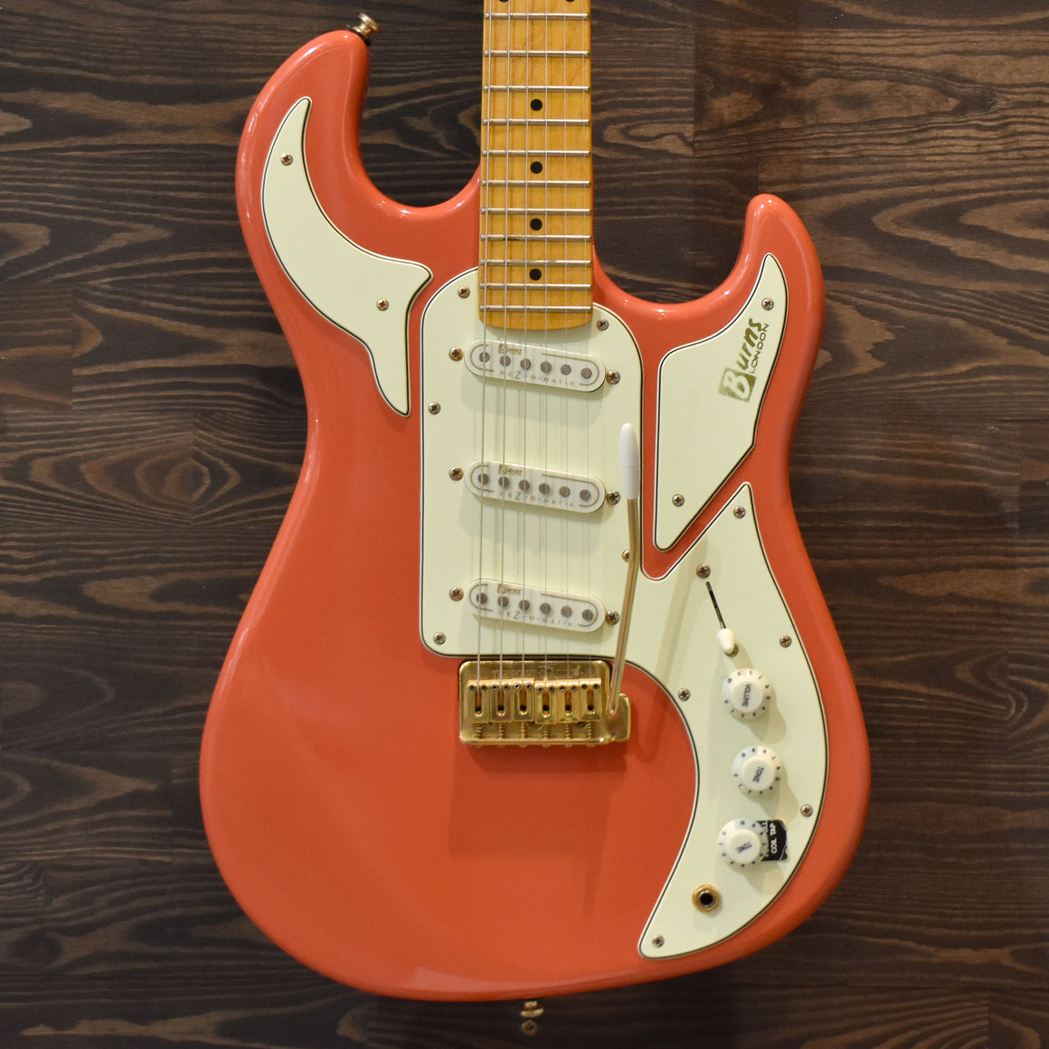 Burns Marquee Club Series Fiesta Red w/Hard Case