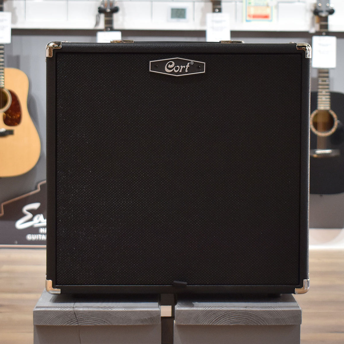 Cort CM150B Bass Amplifier - Black