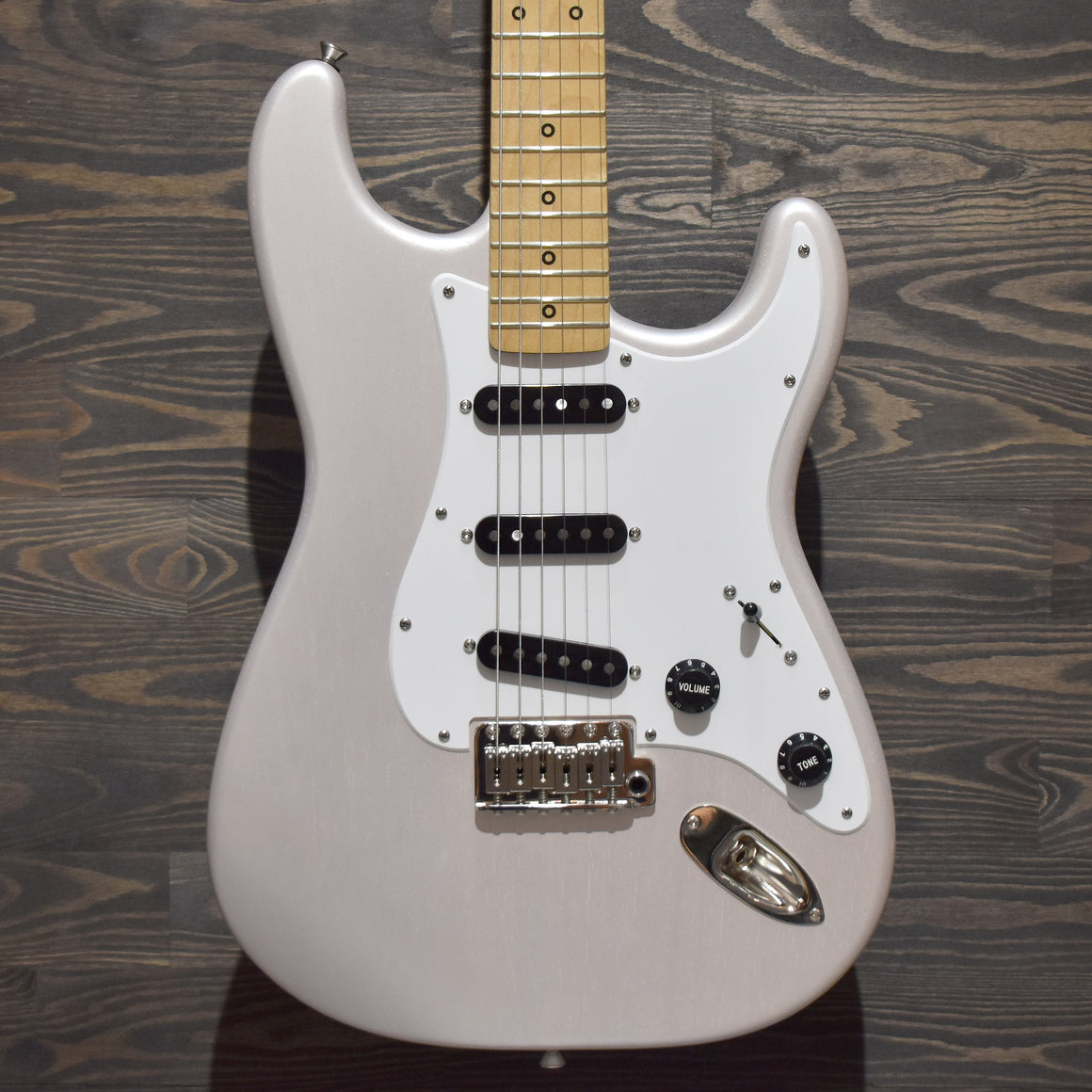 Caydence Venture Scorpio Phantom White