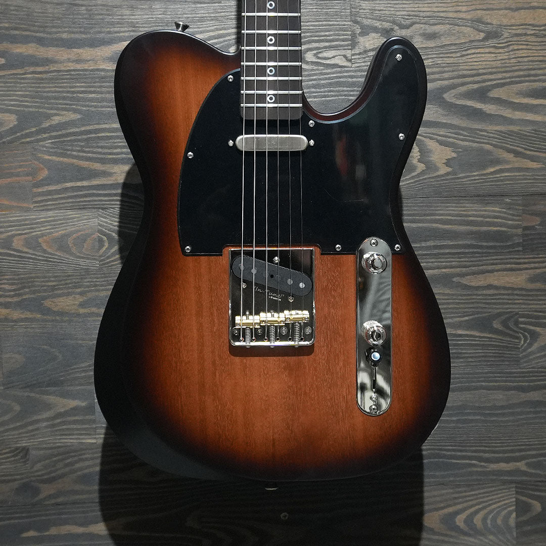 Caydence Corsair Triton Natural Burst Satin W/Premium Gig Bag