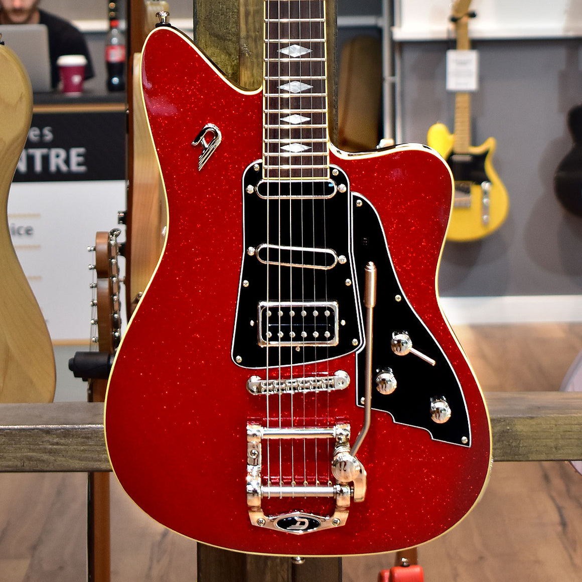 Duesenberg Paloma Red Sparkle Electric Guitar w/Hard Case