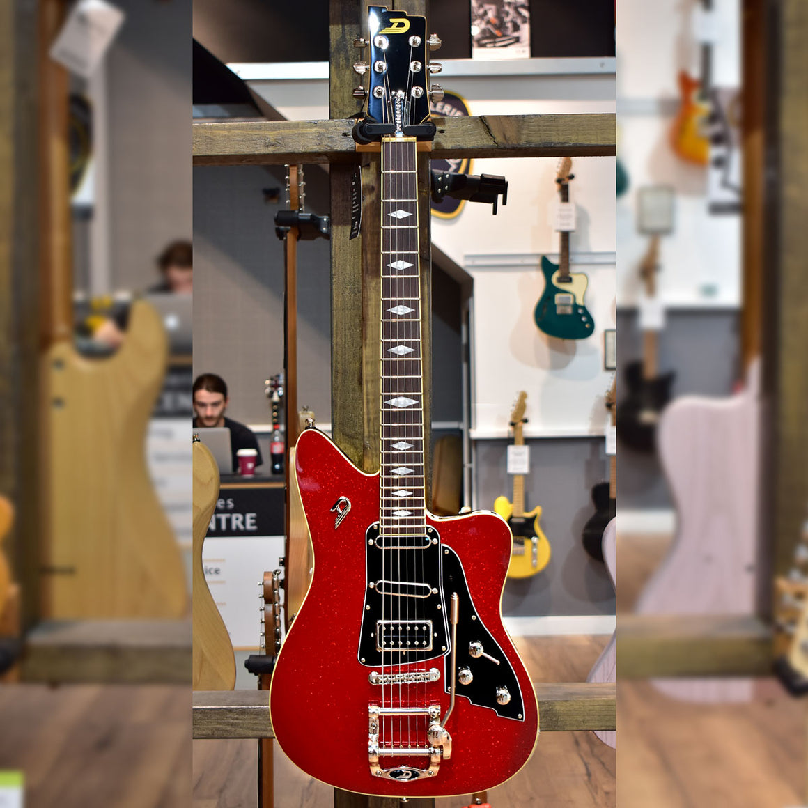 Duesenberg Paloma Red Sparkle Electric Guitar w/Hard Case