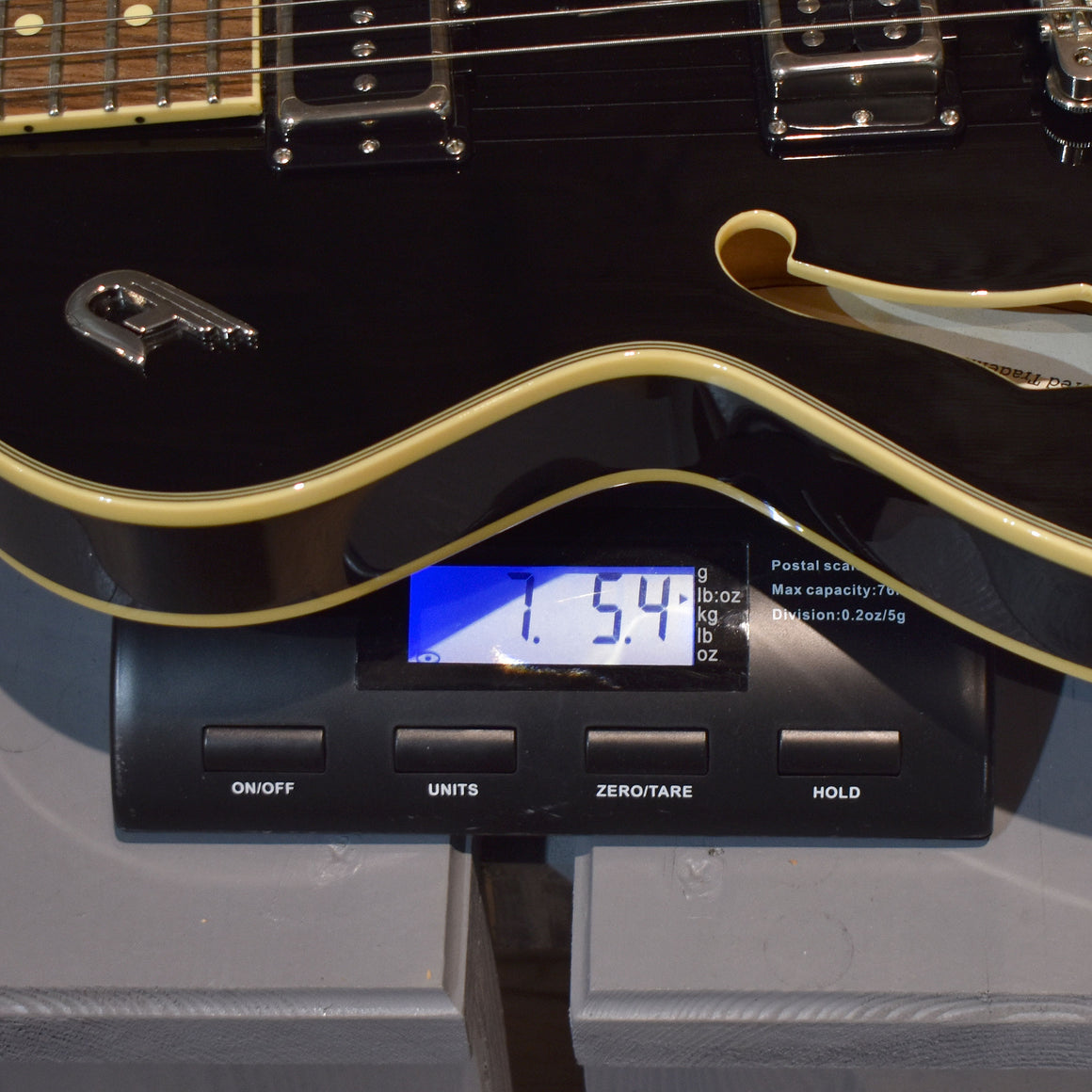 Duesenberg Starplayer III Black w/Hard Case (Pre-Owned)