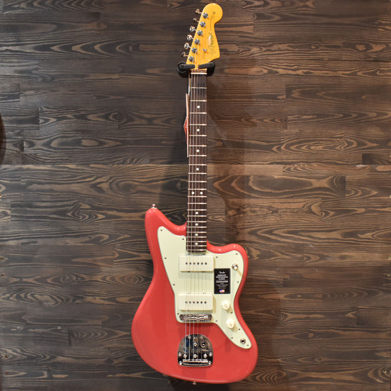 Fender American Professional Classic Jazzmaster Faded Dakota Red w/ Gig Bag