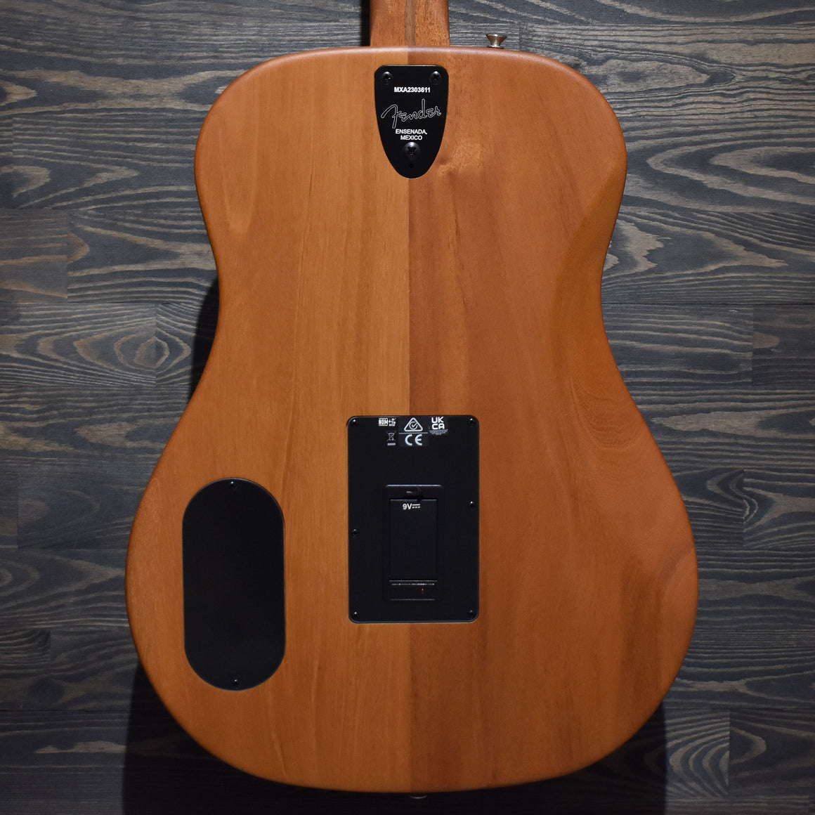 Fender Highway Series Dreadnought Electro-Acoustic Guitar w/DLX Gig Bag (Pre-Owned)