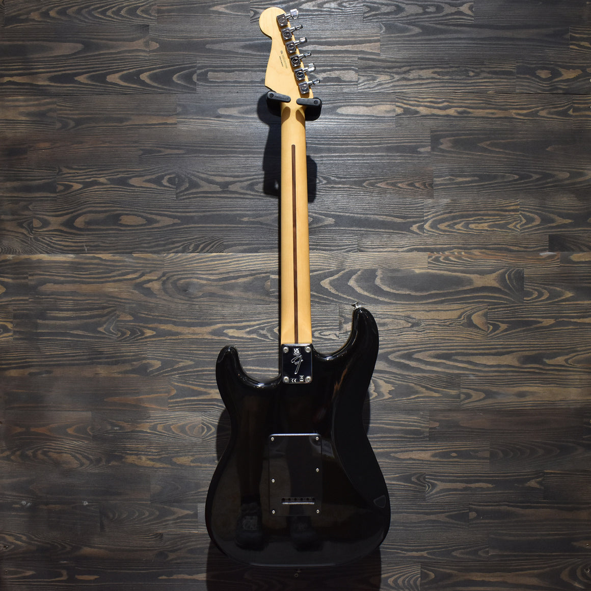 Fender Limited Edition Player Stratocaster HSS Black w/ Kinsman Gig Bag (Pre-Owned)