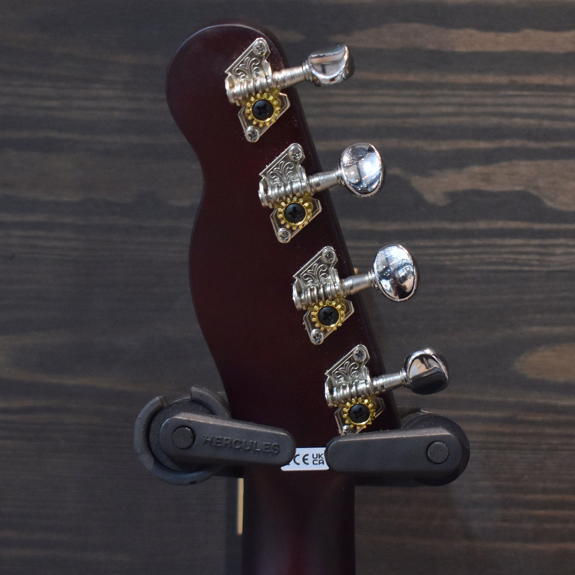 Fender Venice Soprano Ukulele 2-Tone-Sunburst