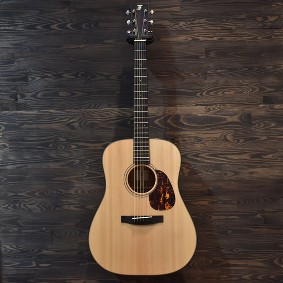 Furch Guitars Vintage 1 Series D-SM Natural Guitar W/Hard Case B-Stock