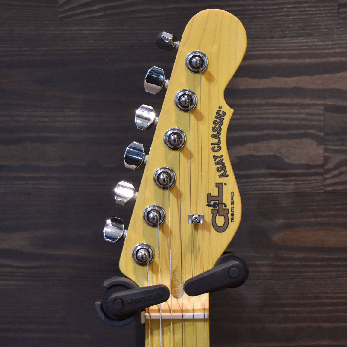 G&L Tribute Series ASAT Classic Bluesboy 3 Tone Sunburst