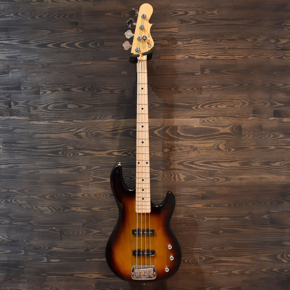 G&L Tribute Series JB-2 Bass 3-Tone Sunburst
