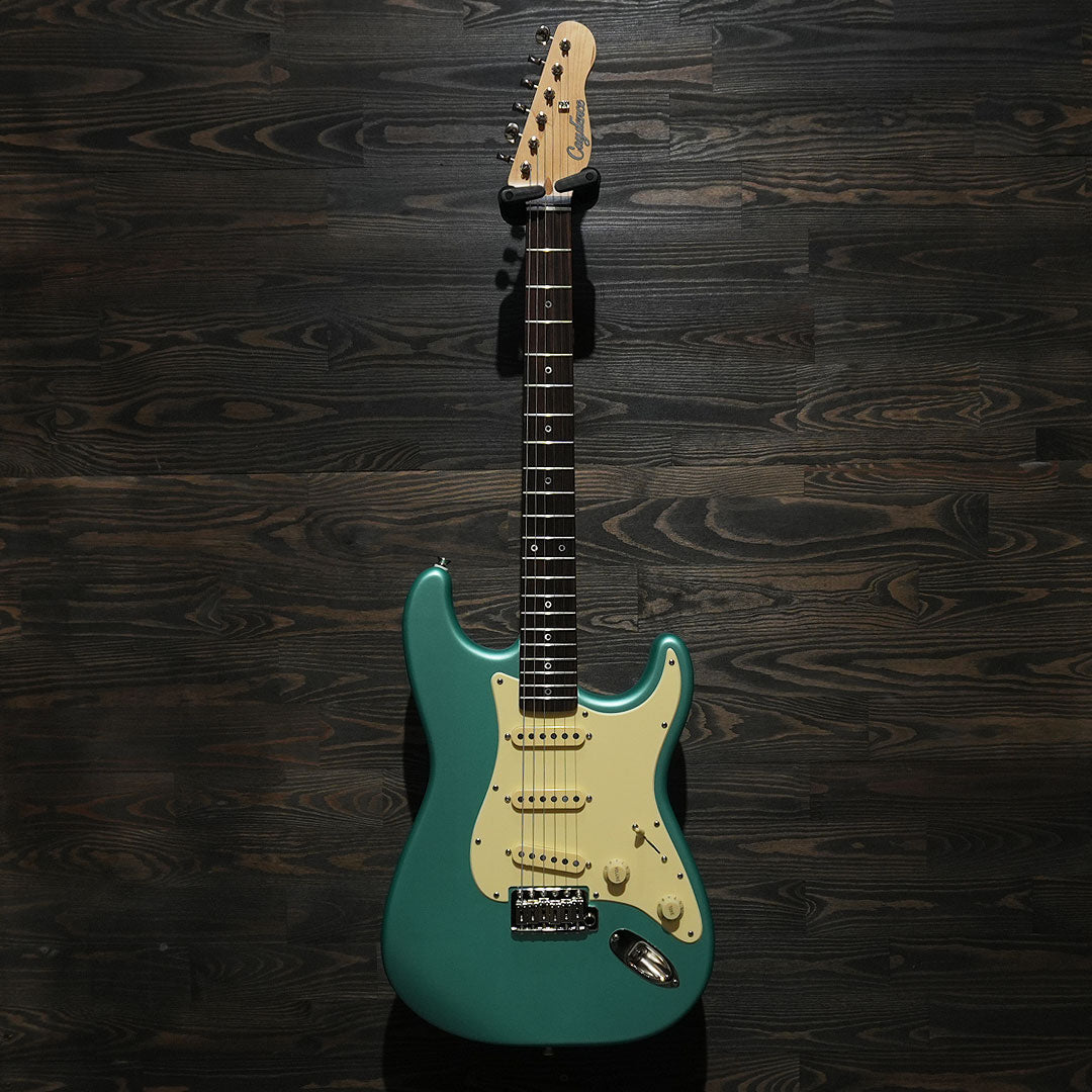 Caydence Discovery Scorpio Ipkiss Green Satin