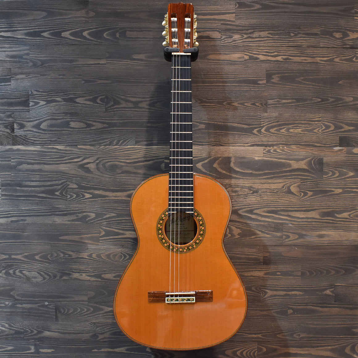 José Ramírez 130 Años Classical Guitar W/Hard Case and Extras (Pre-Owned)