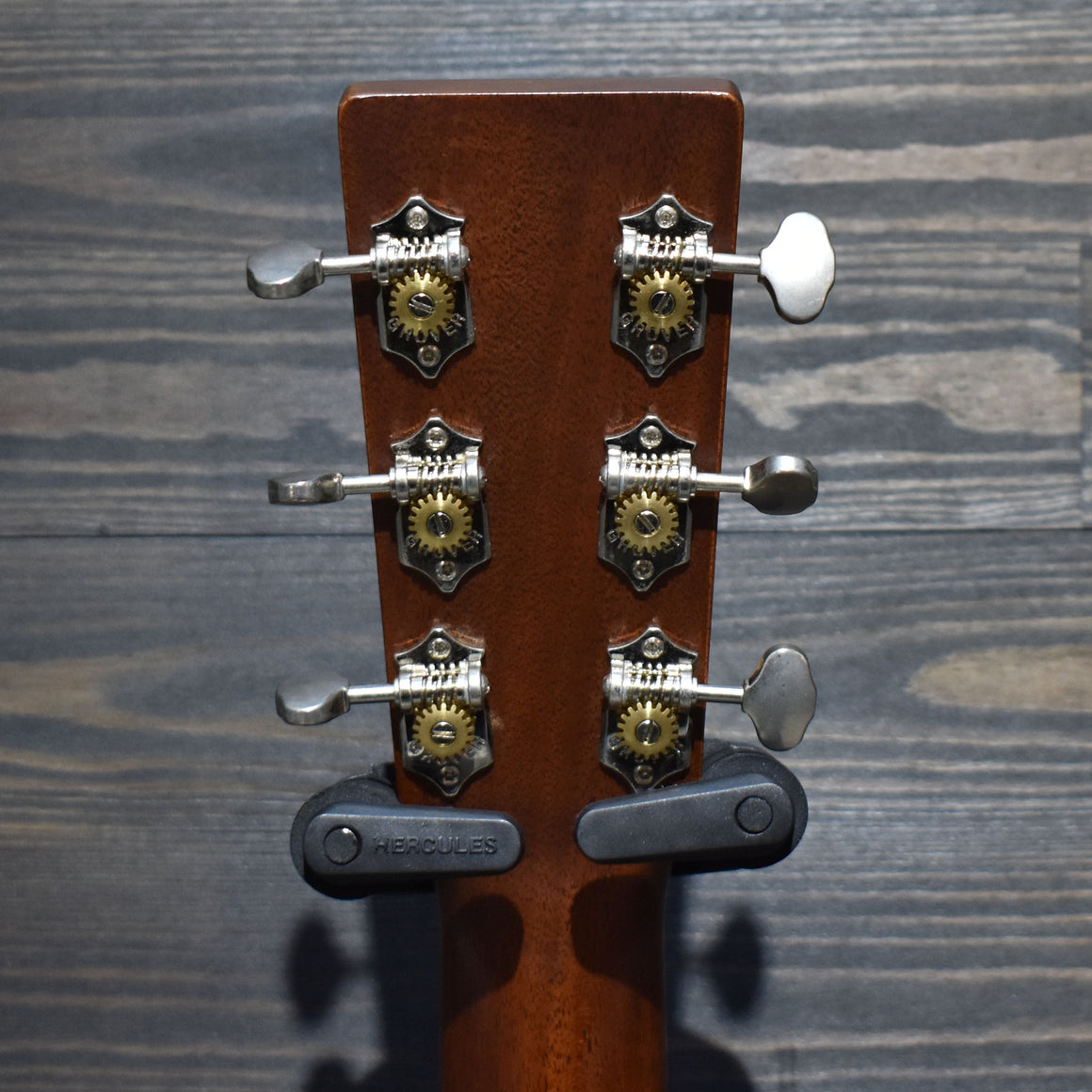 Martin 00-15E Retro Electro-Acoustic Guitar W/Hard Case (Pre-Owned)