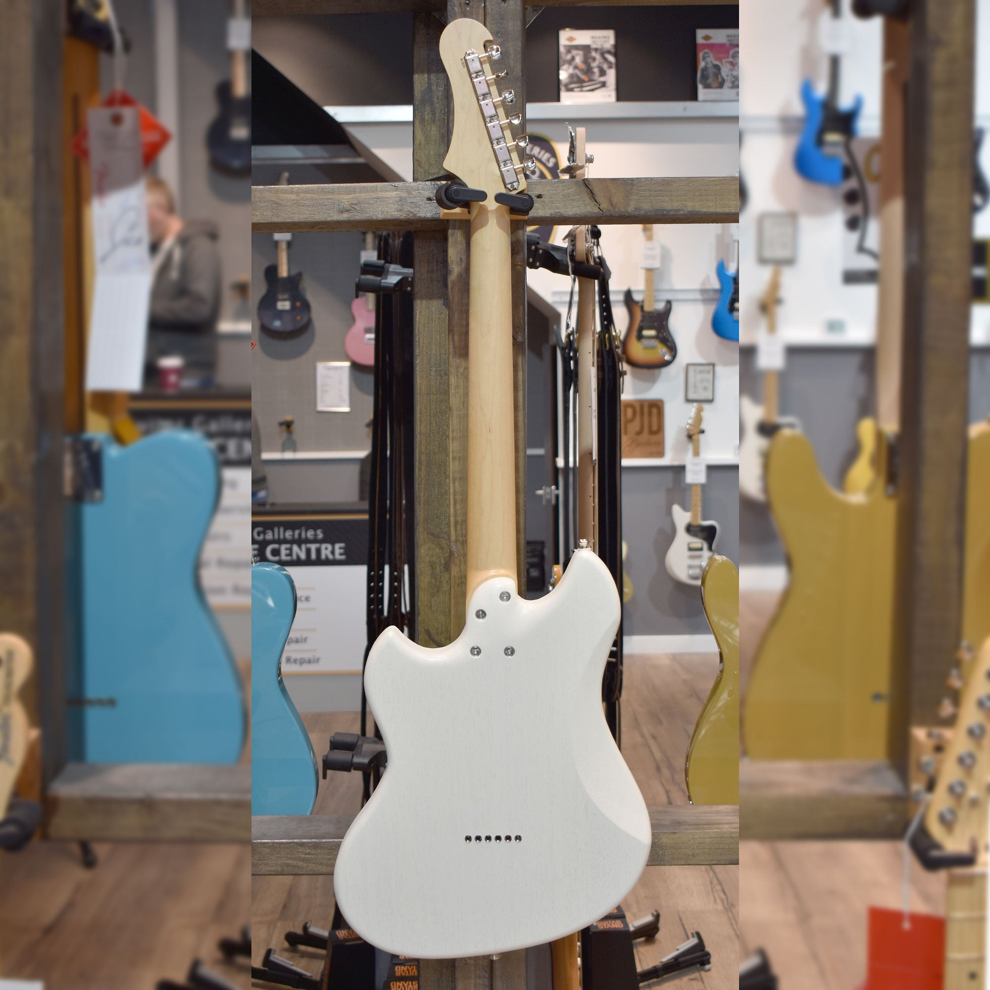 PJD Vallhalla Standard Cream Soda Electric Guitar W/Premium Gig Bag