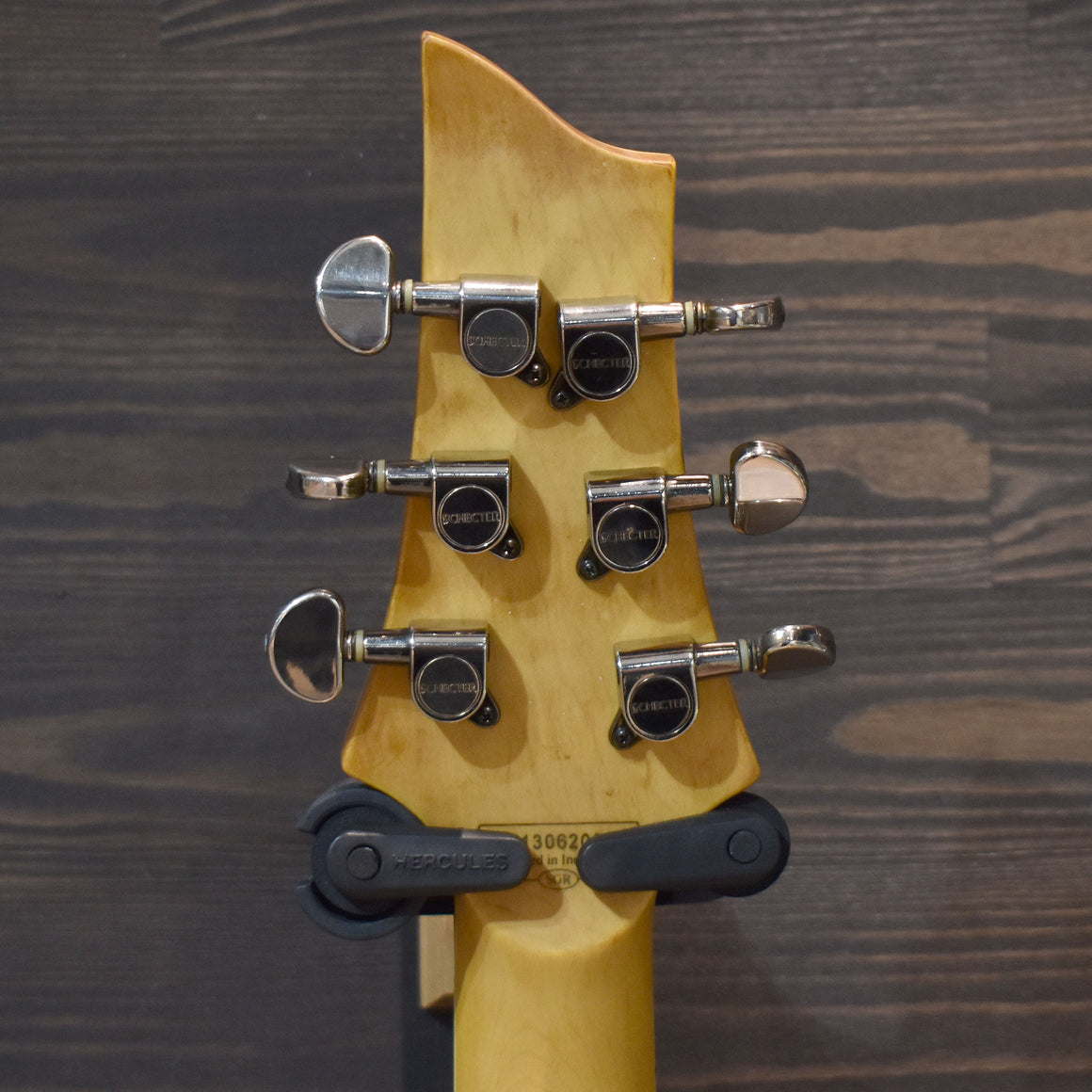 Schecter Diamond Series Omen Extreme Electric Guitar (Pre-Owned)