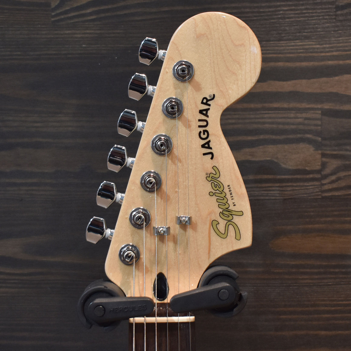 Squier Affinity Jaguar LRL 3-Tone-Sunburst Electric Guitar
