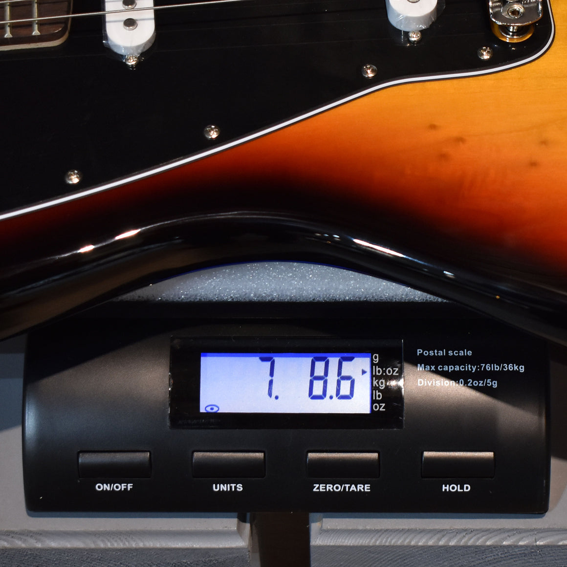 Squier Affinity Jaguar LRL 3-Tone-Sunburst Electric Guitar