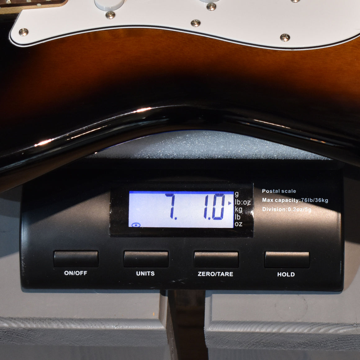 Squier Affinity Stratocaster 2 Tone Sunburst Electric Guitar (Pre-Owned)