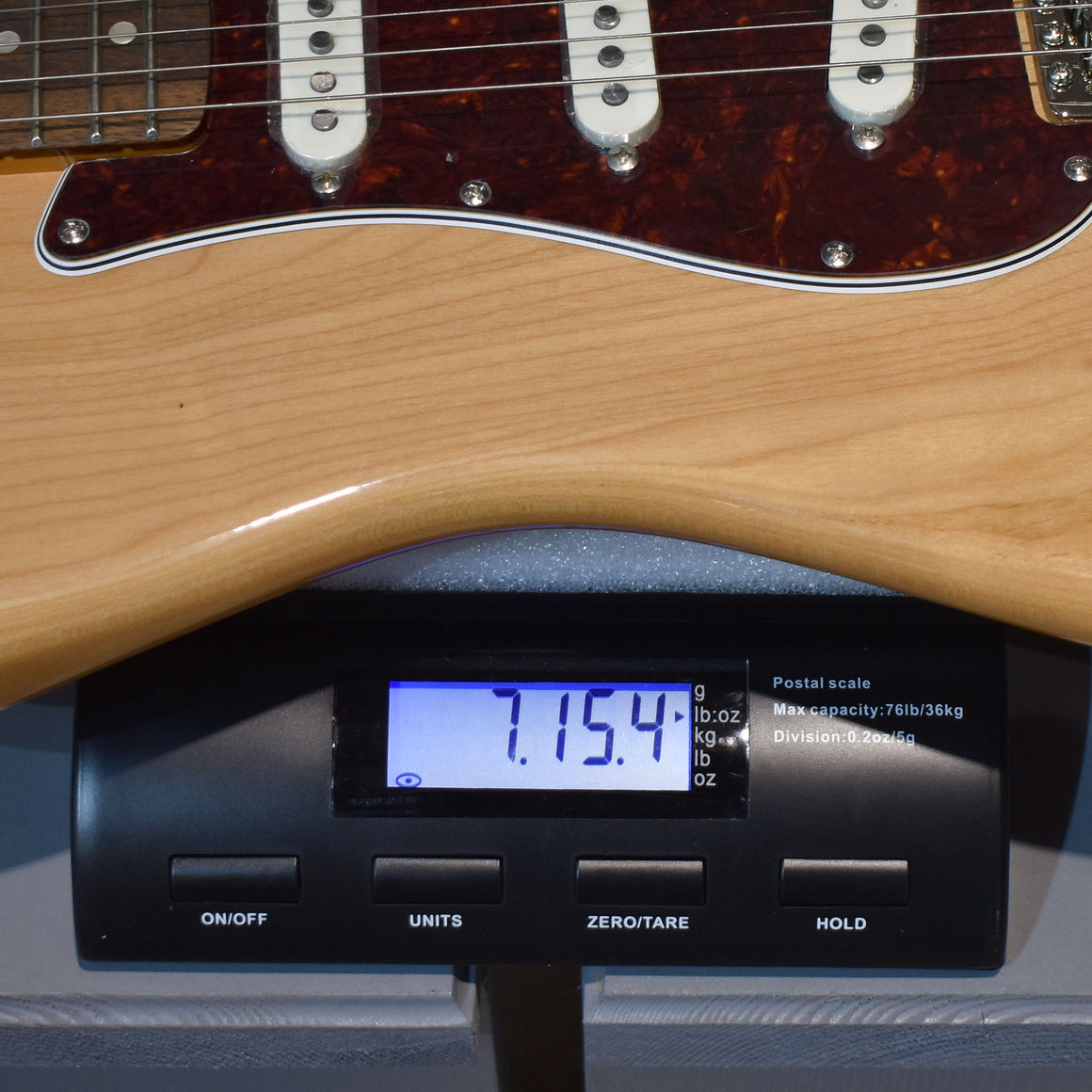Squier Classic Vibe 70s Stratocaster LRL Natural Electric Guitar