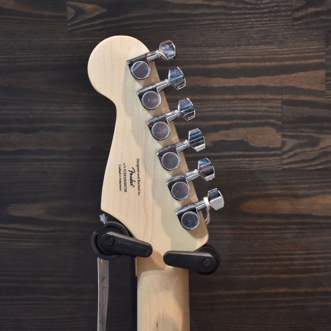 Squier Sonic Stratocaster HT Electric Guitar Arctic white