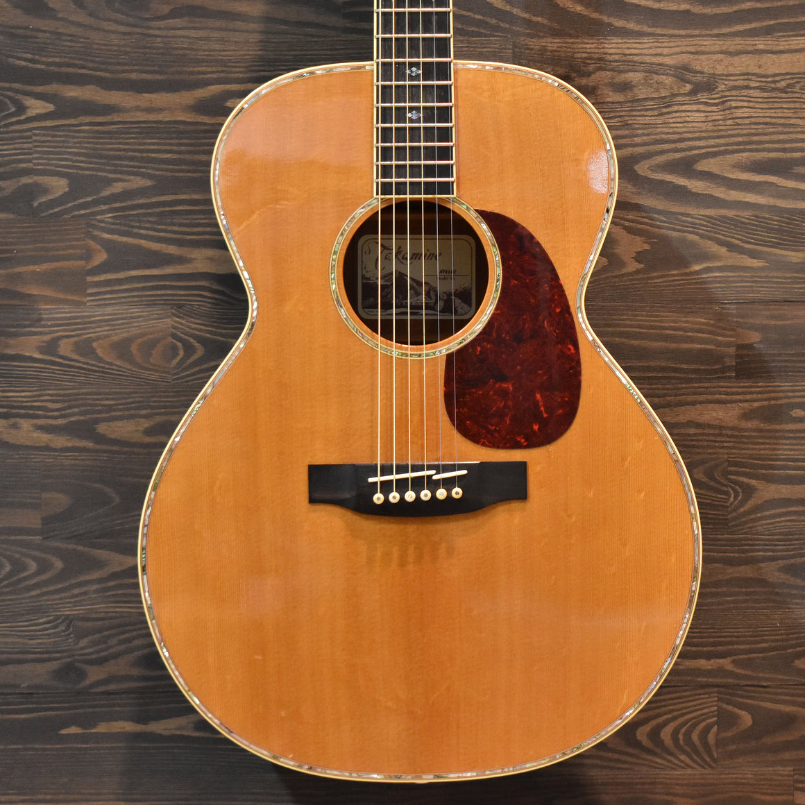 Takamine NV460S Acoustic Guitar w/Hard Case (Pre-Owned)
