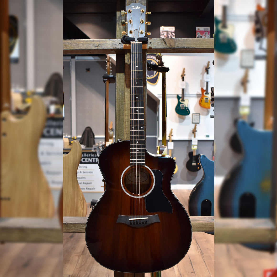 Taylor 224ce-K DLX Electro Acoustic Guitar w/Hard Case