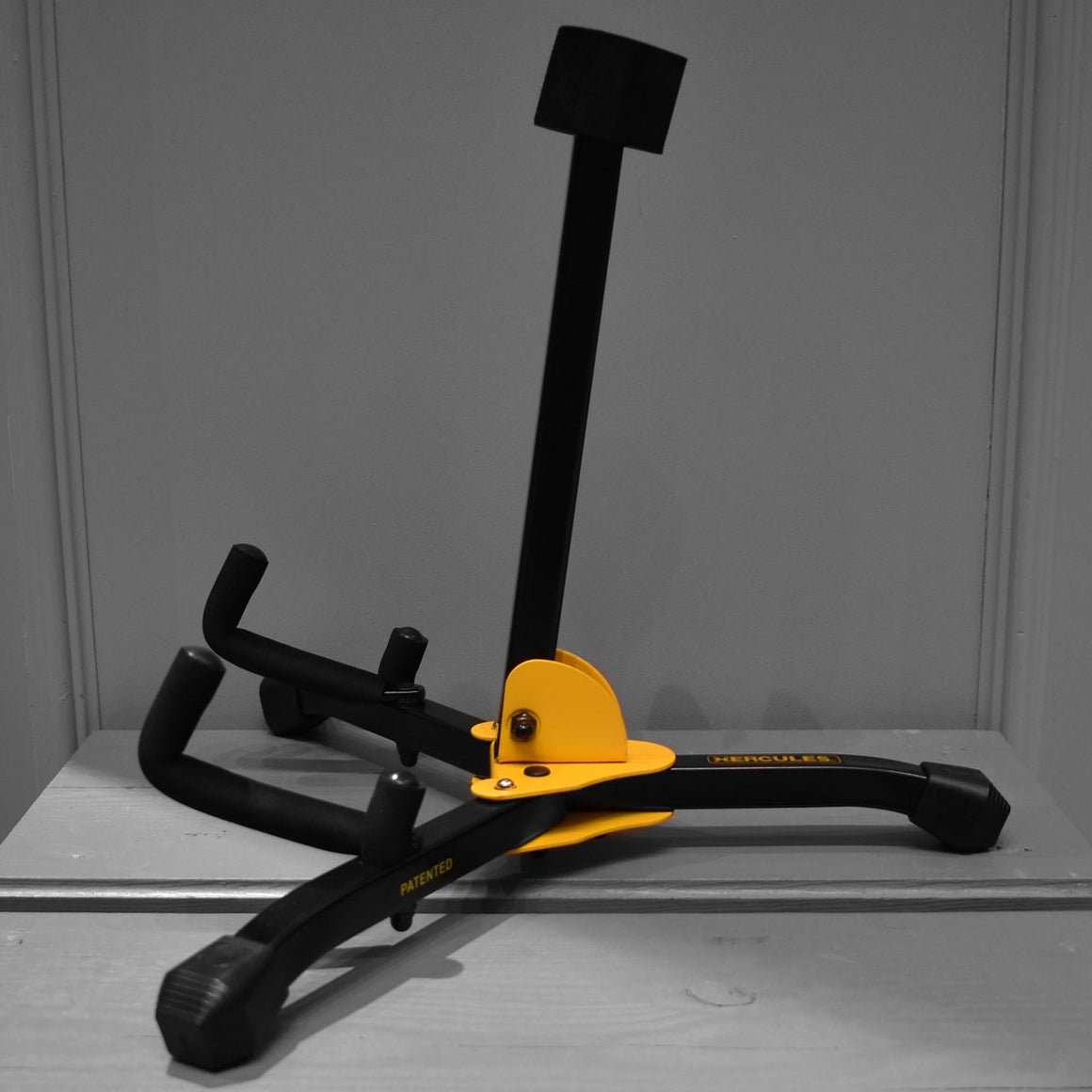 Hercules Mini Electric Guitar stand (GS402B)