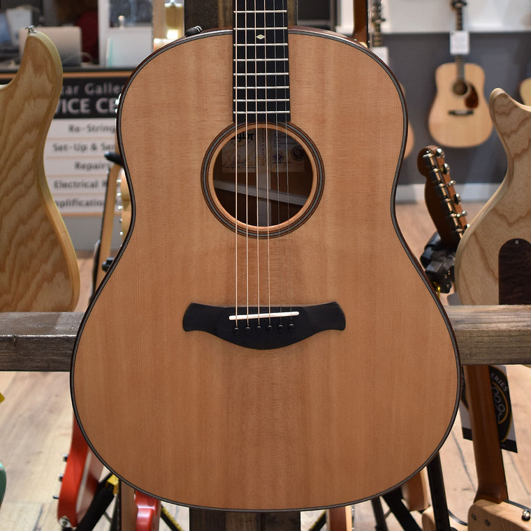 Taylor Builder's Edition 517e Grand Pacific Electro Acoustic Guitar V-Class Bracing with Hard Case